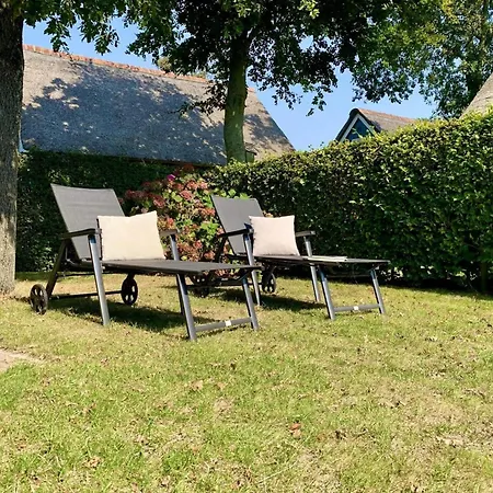 6-person With Garden * Sint Maartensvlotbrug