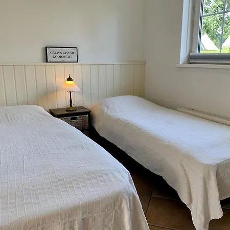 6-person With Garden 度假居 Sint Maartensvlotbrug