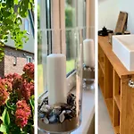 Casa vacanze 6-person With Garden Sint Maartensvlotbrug